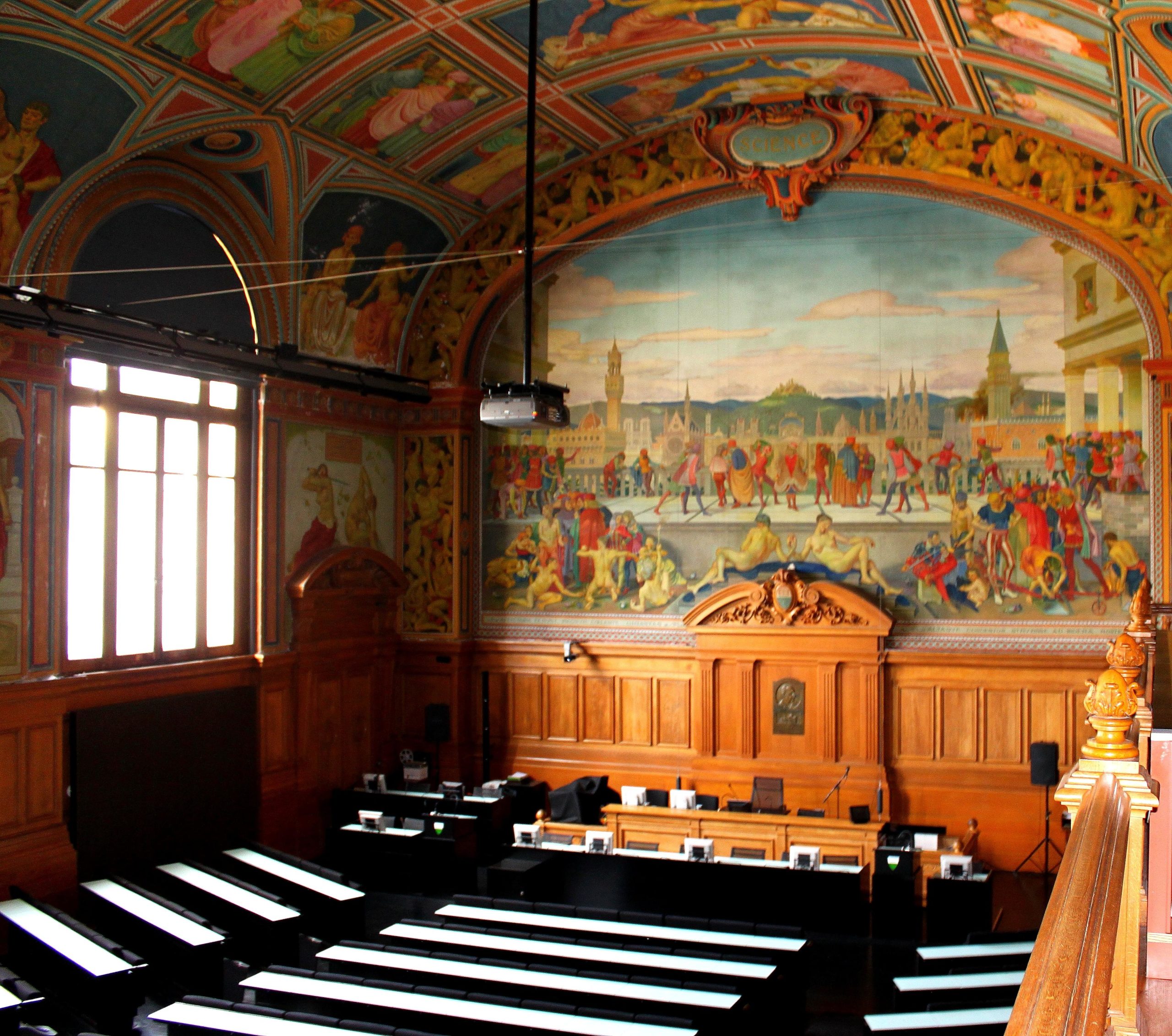 Aula du Palais de Rumine à Lausanne décoré par Louis Rivier (1915-1923)